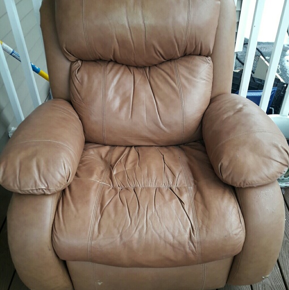 Chier - Picture 2 of 2